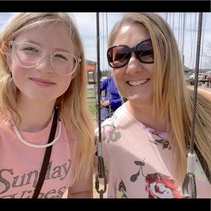 Meet your Posher, Dawn